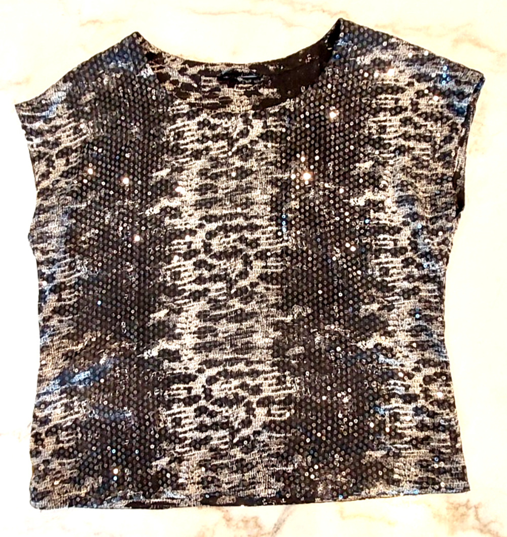 Chaus Top‎ Shirt Womens Black White Animal Print Stretchy Casual Top Size Large